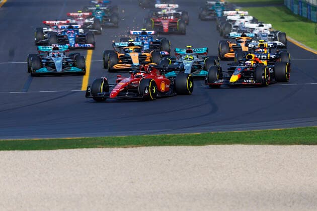 10th April 2022, Albert Park, Melbourne, Australia; FIA Formula 1 Australian Grand Prix, Race Day: Scuderia Ferrari driver Charles Leclerc leads the race at the Australian Formula 1 Grandprix into the first corner  ActionPlus12377989 StephenxBlackberry