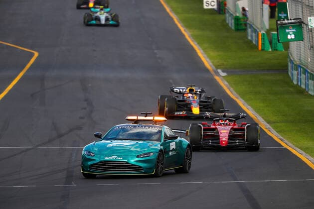 F1 Safety Car, Aston Martin Vantage, 16 Charles Leclerc MCO, Scuderia Ferrari , 1 Max Verstappen NLD, Oracle Red Bull Racing , F1 Grand Prix of Australia at Melbourne Grand Prix Circuit on April 10, 2022 in Melbourne, Australia Photo by HOCH ZWEI Melbourne Australia