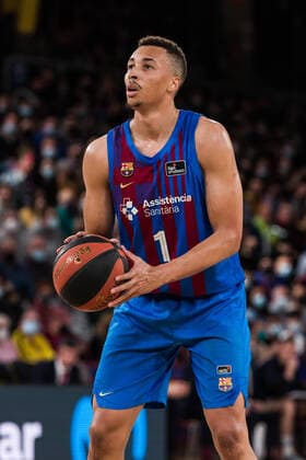 April 10, 2022, Barcelona, Barcelona, Spain: Dante Exum of FC Barcelona, Barca in action during the ACB Liga Endesa match between FC Barcelona and Real Madrid at Palau Blaugrana on April 10, 2022 in Barcelona, Spain. Barcelona Spain - ZUMAa181 20220410_zaa_a181_072 Copyright: xJavierxBorregox