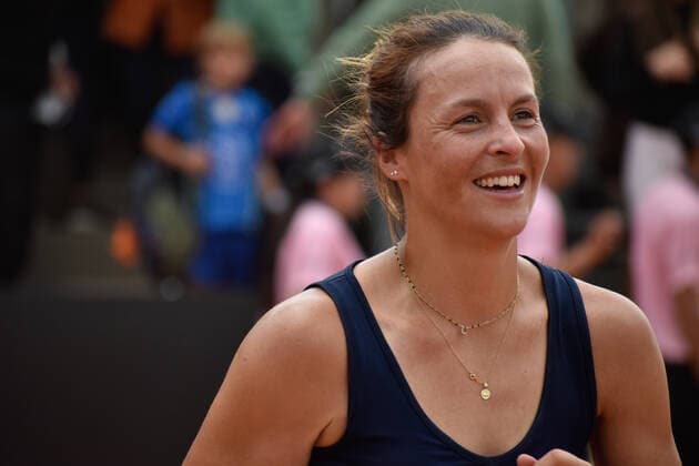 April 10, 2022, Bogota, Cundinamarca, Colombia: Tatjana Maria from Germany during the final match against Brazilian Laura Pigossi at the Copa Colsanitas of the WTA, Tennis Damen Tournament in Bogota, Colombia, April 10, 2022. Tatjana was the winner of the WTA Colsanitas tournament. : Long Visual Press Bogota Colombia - ZUMAvp1_ 0155272423st Copyright: xCristianxBayonax