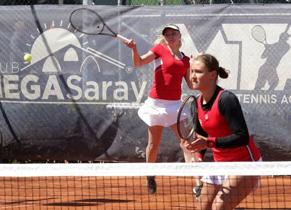 TENNIS - Billie Jean King Cup 2022 ANTALYA,TURKEY,12.APR.22 - TENNIS - Billie Jean King Cup, Europe Africa Group I. Image shows Rebecca Munk Mortensen and Johanne Christine Svendsen (DEN).  GEPAxpictures xWalterxLuger