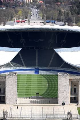 Football, men, season 2021 2022, 1 Bundesliga, Hertha BSC, Olympiapark Berlin, in the picture view into the Olympiastadion, 11 04 2022, Copyright: xMatthiasxKochx