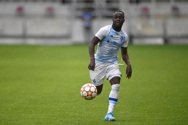 Dynamo Kyiv Vs Sporting CP - UEFA Youth League Samba Diallo in action during the UEFA Youth League Round of Sixteen match between Dynamo Kyiv and Sporting CP at Rapid-Giulesti Stadium on April 7, 2022 in Bucharest, Romania. Bucharest Romania  Copyright: xAlexxNicodimx originalFilename:nicodim-dynamoky220407_npZqp.jpg