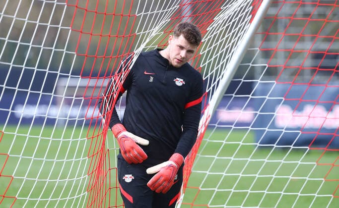 Europa League RB Leipzig training 13 04 2022 Leipzig, 13 04 2022, RBL training center, Europa League , RB Leipzig final training the day before Atalanta Bergamo vs RBL , In picture goalkeeper Josep Martinez 31, RB Leipzig , Picture Point