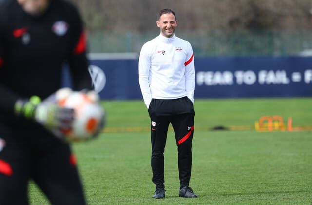 Europa League RB Leipzig training 13 04 2022 Leipzig, 13 04 2022, RBL training center, Europa League , RB Leipzig final training the day before Atalanta Bergamo vs RBL , In the picture coach Domenico Tedesco RB Leipzig , Picture Point