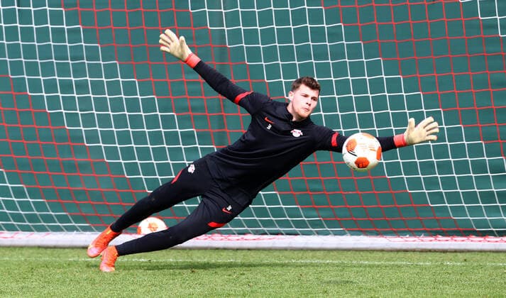 Europa League RB Leipzig training 13 04 2022 Leipzig, 13 04 2022, RBL training center, Europa League , RB Leipzig final training the day before Atalanta Bergamo vs RBL , In picture goalkeeper Josep Martinez 31, RB Leipzig , Picture Point