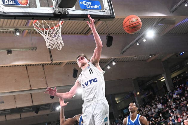 Basketball I Men I Season 2021 2022 I Bundesliga I 30 Matchday I Hamburg Towers Fraport Skyliners I 13 04 2022 Maik Kotsar 11, Hamburg Towers Hamburg edel optics de Arena Hamburg Germany Copyright: xLobeca AndreasxHannigx
