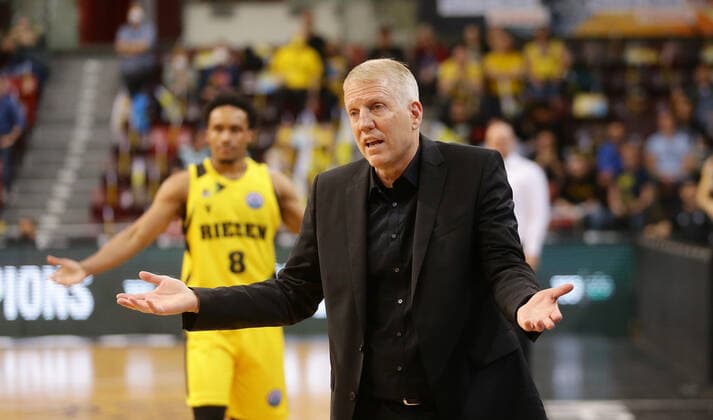 Ludwigsburg , Basketball Champions League Quarterfinal Game 2 , MHP Riesen Ludwigsburg vs U BT Cluj Napoca , Coach John Patrick Riesen