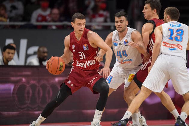 Basketball, BBL, 20220413, FC Bayern München Mitteldeutscher Basketball Club In the picture Zan Mark SISKO FC Bayern München, 31 dribbling ball, Nikola REBIC Mitteldeutscher Basketball Club, 44 , Vladimir LUCIC FC Bayern München, 11 and Radii CAISIN Mitteldeutscher Basketball Club, 13 Munich Audi Dome Bayern Germany Copyright: Passion2Press MarkusxFischerx