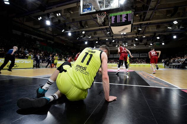 Andreas Seiferth 11 medi Bayreuth is frustrated after a failed move medi Bayreuth vs Niners Chemnitz Basketball, BBL, 2021 2022 season, 30 match day, 13 04 2022 medi Bayreuth vs Niners Chemnitz Basketball, BBL, 2021 2022 season, 30 match day, 13 04 2022 Bayreuth Copyright: xEIBNER ErikxHillmerx EP_EHR
