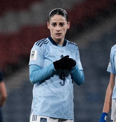 Hampden Park, Glasgow, Scotland, April 12th 2022: Esther Gonzalez (Spain, 9) during the FIFA Women?s World Cup Qualifying Group B match between Scotland and Spain at Hampden Park in Glasgow, Scotland. FIFA Women?s World Cup Qualifying Group B Alex Todd SPP Scotland v Spain 