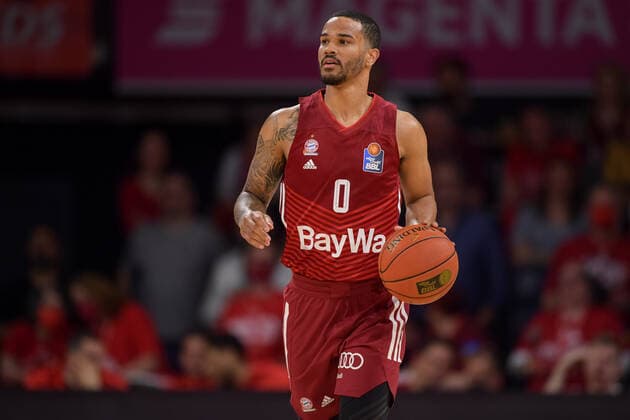 Basketball, BBL, 20220413, FC Bayern Munich Central German Basketball Club In the picture Nick WEILER BABB FC Bayern Munich, 0 Dribbling Ball Munich Audi Dome Bayern Germany Copyright: Passion2Press MarkusxFischerx