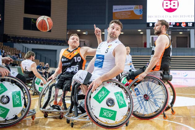 RBBL RSV Lahn Dill Hannover United, 13 04 22 Jan Haller 10 Hannover United , Simon Brown 5 RSV Lahn Dill , Jan Gans 14 Hannover United RBBL RSV Lahn Dill Hannover United Wetzlar, 13 04 22 Copyright: xBEAUTIFULxSPORTS Roeczeyx