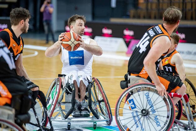 RBBL RSV Lahn Dill Hannover United, 13 04 22 Simon Brown 5 RSV Lahn Dill , Jan Gans 14 Hannover United , Jan Sadler 11 Hannover United , Amit Vigoda 8 Hannover United RBBL RSV Lahn Dill Hannover United Wetzlar, 13 04 22 Copyright: xBEAUTIFULxSPORTS Roeczeyx