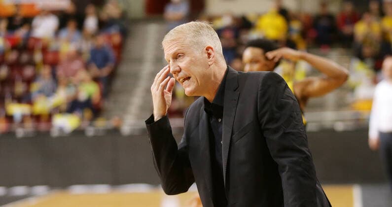 Ludwigsburg , Basketball Champions League Quarterfinal Game 2 , MHP Riesen Ludwigsburg vs U BT Cluj Napoca , Coach John Patrick Riesen