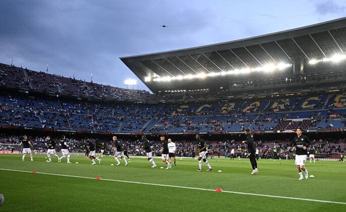 14 04 2022, xjhx, football UEFA Europa League, FC Barcelona Eintracht Frankfurt emspor, v l Warmup Eintracht DFL DFB REGULATES PROHIBIT ANY USE OF PHOTOGRAPHS as IMAGE SEQUENCES and or QUASI VIDEO Barcelona