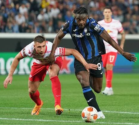 Fußball, EL, Atalanta Bergamo - RB Leipzig Photo Spada LaPresse April 14 , 2022 - Bergamo ,Italy Soccer Atalanta vs Lipsia - Europa League 2021 2022 Quarter Finals- Gewiss Stadium In the photo: Duvan Zapata (Atalanta BC);  Copyright: xSpada LaPressex