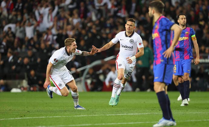 14 04 2022, Football UEFA Europa League, FC Barcelona Eintracht Frankfurt, emonline, emspor, v l , Goal celebration to 0 2 by Rafael Borre Eintracht Frankfurt , Kristijan Jakic Eintracht Frankfurt , Goal celebration, celebrate the goal DFL DFB REGULATIONS PROHIBIT ANY USE OF PHOTOGRAPHS AS IMAGE SEQUENCES AND OR QUASI VIDEO xdcx Copyright: HMBxMedia