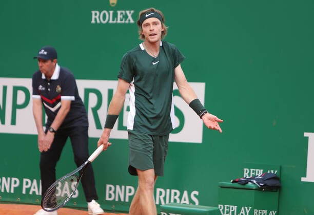 Andrey Rublev of Russie during the Rolex Monte-Carlo Masters 2022, ATP, Tennis Herren Masters 1000 tennis tournament on April 14, 2022 at Monte-Carlo Country Club in Roquebrune-Cap-Martin, France - Photo Laurent Lairys TENNIS : Monte Carlo 2022 - Monaco - 14 04 2022 LaurentLairys Panoramic 