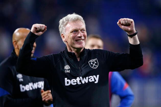 Olympique Lyonnais v West Ham United UEFA Europa League West Ham United Manager David Moyes at the end of the UEFA Europa League Quarter-Final Second Leg match at Groupama Stadium, Lyons Content Not Available For UK Newspapers Copyright: xPaulxChestertonx FIL-16787-0049 UK Newspapers OUT