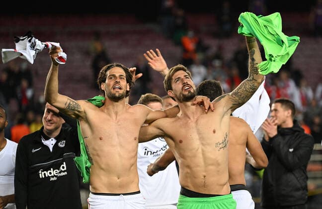 14 04 2022, xjhx, football UEFA Europa League, FC Barcelona Eintracht Frankfurt emspor, v l jubilation joy of victory Goncalo Paciencia Eintracht Frankfurt Kevin Trapp Eintracht Frankfurt DFL DFB REGULATIONS PROHIBIT ANY USE OF PHOTOGRAPHS as IMAGE SEQUENCES and or QUASI VIDEO Barcelona