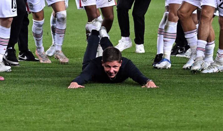 14 04 2022, xjhx, football UEFA Europa League, FC Barcelona Eintracht Frankfurt emspor, v l jubilation joy of victory coach Oliver Glasner Eintracht Frankfurt zautz DFL DFB REGULATES PROHIBIT ANY USE OF PHOTOGRAPHS as IMAGE SEQUENCES and or QUASI VIDEO Barcelona