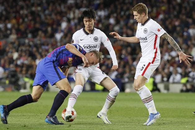 Barcelona, Spain, March 10th 2021: Daichi Kamada (15 Eintracht Francfort) and Kristijan Jakic (6 Eintracht Francfort) during, UEFA Europa League match between Barcelona and Eintracht at Camp Nou stadium in Barcelona, Spain. Rafa Huerta SPP Barcelona v Eintracht - UEFA Europa League - Camp Nou Stadium 