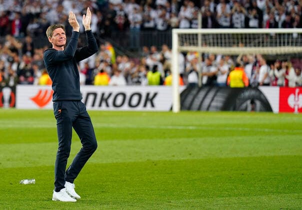 14 04 2022, xslx, football UEFA Europa League, FC Barcelona Eintracht Frankfurt emspor, v l jubilation joy of victory coach Oliver Glasner Eintracht Frankfurt zautz DFL DFB REGULATES PROHIBIT ANY USE OF PHOTOGRAPHS as IMAGE SEQUENCES and or QUASI VIDEO Barcelona