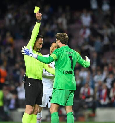 14th April 2022; Camp Nou; Barcelona; Spain; UEFA Europa League; Quarter Final; FC Barcelona, Barca vs Eintracht Frankfurt; Kevin Trapp shown the yellow card for time wasting  ActionPlus12379320 AgenciaLOF