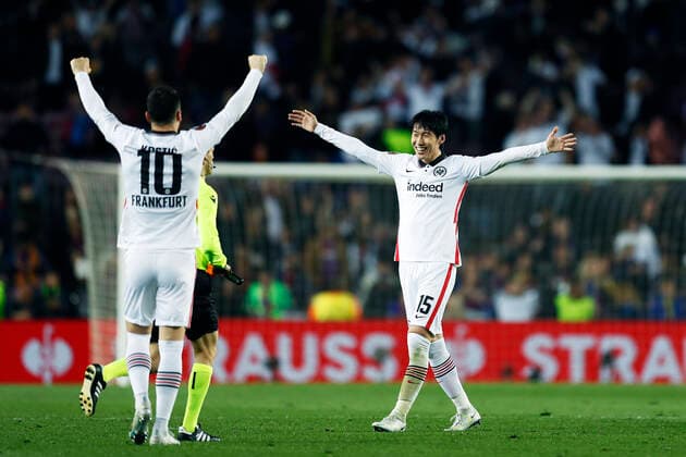 Filip Kostic, Daichi Kamada (Frankfurt), APRIL 14, 2022 - Football Soccer : UEFA Europa League Round of 8 2nd leg match between FC Barcelona, Barca 2-3 Eintracht Frankfurt at the Camp Nou stadium in Barcelona, Spain. Noxthirdxpartyxsales  (185854953)