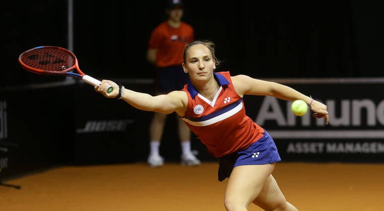 Stuttgart , Porsche Tennis Grand Prix , Qualification , Mara Guth GER