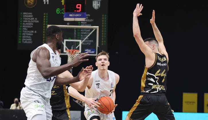 Basketball, BBL, Löwen Braunschweig - Hamburg Towers