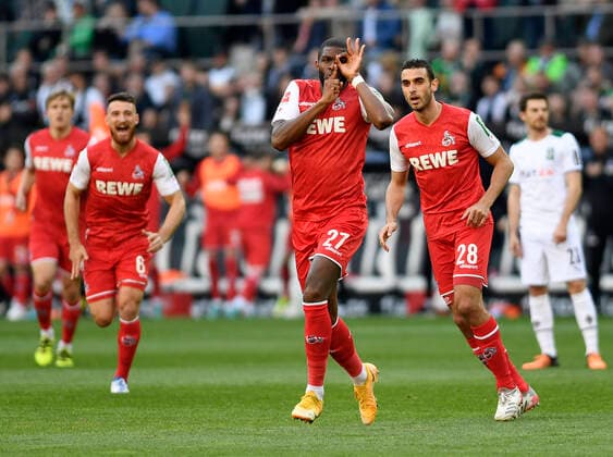 Sport Themen der Woche KW15 Sport Bilder des Tages 16.04.2022, Moenchengladbach, Deutschland, Borussia Park, Borussia Moenchengladbach v 1. FC Koeln - 1. Bundeliga, Anthony Modeste (1. FC Koeln) Torjubel (Foto Ralf Treese) DFB DFL REGULATIONS PROHIBIT ANY USE OF PHOTOGRAPHS AS IMAGE SEQUENCES AND OR QUASI-VIDEO. Moenchengladbach Borussia Park Nordrhein-Westfalen Deutschland *** 16 04 2022, Moenchengladbach, Germany, Borussia Park, Borussia Moenchengladbach v 1 FC Koeln 1 Bundeliga, Anthony Modeste 1 FC Koeln goal celebration photo Ralf Treese DFB DFL REGULATIONS PROHIBIT ANY USE OF PHOTOGRAPHS AS IMAGE SEQUENCES AND OR QUASI VIDEO Moenchengladbach Borussia Park North Rhine Westphalia Germany  521_MGBKOE20220416_008 Treese-521