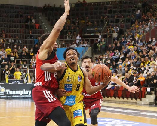 James Woodard Giants, center MHP Riesen Ludwigsburg vs Bayern Munich Basketball Bundesliga 2021 2022 Ludwigsburg , GER, 16 04 2022,
