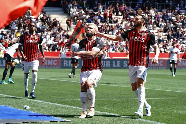 Joie - Andy Delort (OGC Nice) - Amine Gouiri (OGC Nice) FOOTBALL : OGC Nice vs Lorient - Ligue 1 Uber Eats - Nice - 17 04 2022 NorbertScanella Panoramic 