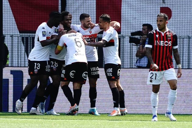 Joie - Armand Lauriente (Lorient)- Quentin Boisgard (Lorient) - Laurent Abergel (Lorient) - Terem Igobor Moffi (Lorient) FOOTBALL : OGC Nice vs Lorient - Ligue 1 Uber Eats - Nice - 17 04 2022 NorbertScanella Panoramic 