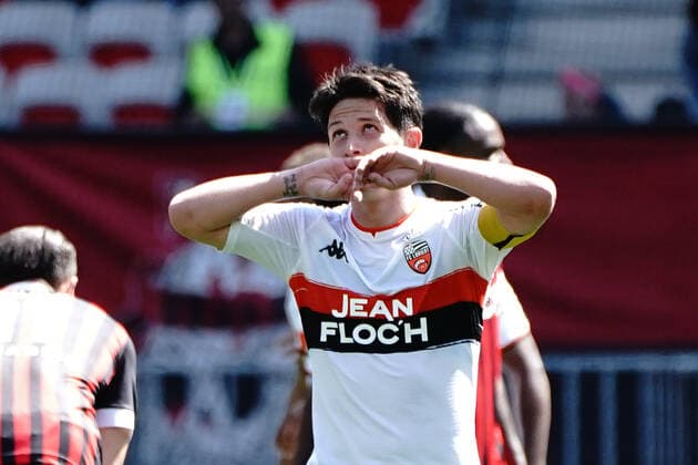 Laurent Abergel (Lorient) FOOTBALL : OGC Nice vs Lorient - Ligue 1 Uber Eats - Nice - 17 04 2022 NorbertScanella Panoramic 