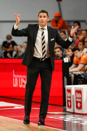 Head coach Jaka Lakaovic ratiopharm Ulm Brose Bamberg ratiopharm Ulm easyCredit BBL Basketball Bundesliga Saison 2021 22 Spieltag 31, 17 04 2022 Bamberg, Brose Arena Foto Daniel Löb Loeb Copyright: DanielxLöb