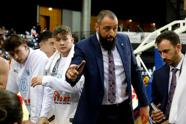 17 04 2022, easyCredit Basketball Bundesliga, BBL, season 2021 2022, men, Syntainics MBC Chemnitz Niners Djordje Pantelic Assistant Coach , Syntainics MBC Leipzig QUARTERBACK Real Estate ARENA Saxony Germany