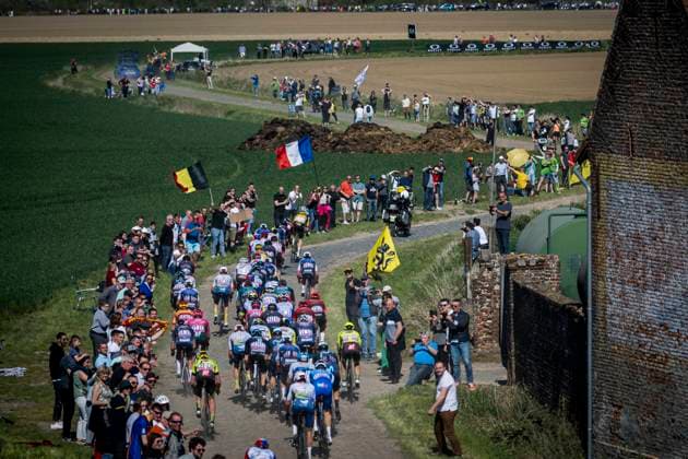 Illustration picture shows the pack of riders in action during the 119th edition of the men elite race of the Paris-Roubaix cycling event, 257,2 km from Paris to Roubaix, France on Sunday 17 April 2022. JASPERxJACOBS  x34049485x