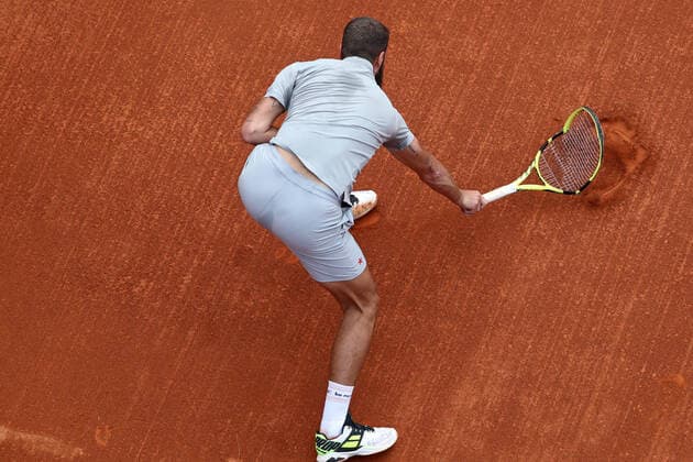Barcelona Open Banc Sabadell 2022 Benoit Paire break his racket during the match against Soonwoo Kwon, corresponding to the Barcelona Open Banc Sabadell tennis tournament, 69th Conde de Godo Trophy, in Barcelona, on 18th April 2022. Barcelona Barcelona Spain  Copyright: xUrbanandsportx originalFilename:urbanandsport-barcelon220418_nphVP.jpg