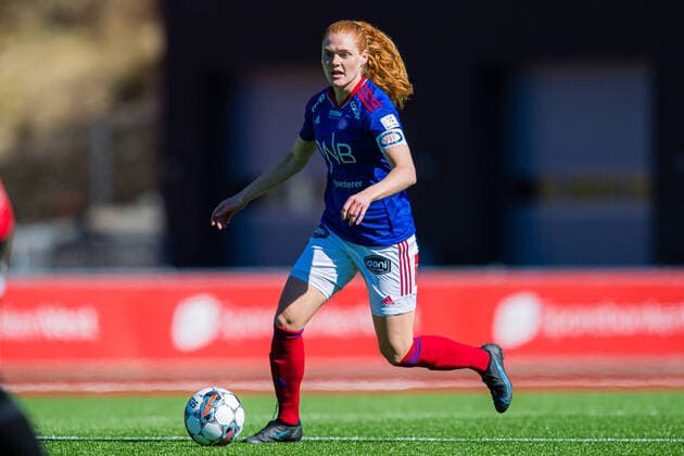220418 Stine Ballisager Pedersen of Valerenga during the Toppserien football match between Arna Bjornar and Valerenga on April 18, 2022 in Arna Photo Marius Simensen BILDBYRAN Cop 238 arna bjornar bbeng dam football fotball fotboll tfk toppserien vif valerenga,  Copyright: MARIUSxSIMENSEN BB220418BB144