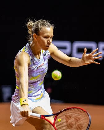 Viktorija Golubic, Swiss, Switzerland Tennis Womens Porsche Cup Porsche Tennis Grand Prix GP Stuttgart 2022 Porsche Arena 19 04 2022 Porsche Tennis Grand Prix Stuttgart 2022, 19 04 2022 Stuttgart Copyright: xEibner-Pressefoto RogerxBuerkex EP_EER