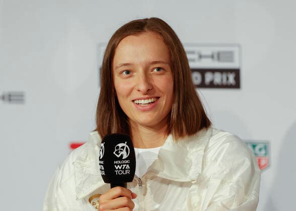 Iga Swiatek, press conference, portrait, portrait tennis Porsche Tennis Grand Prix 2022 WTA Porsche Arena Stuttgart Germany 19 April 2022 Copyright: xJuergenxHasenkopfx