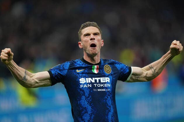 Sport Themen der Woche KW16 Photo Spada LaPresse April 19 , 2022 - Milan,Italy Soccer Inter Vs Milan- Italian Cup 2021 2022 Semifinals - San Siro Stadium In the photo: robin gosens (Inter Milan); celebrates after scoring 3-0  Copyright: xSpada LaPressex