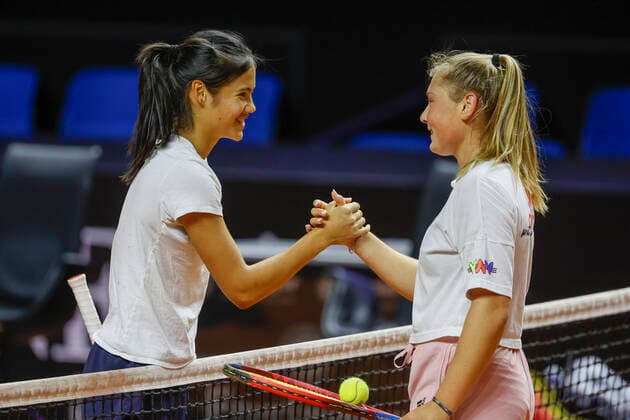 L R Emma Raducanu and Nastasja Schunk GER , handshake after training Copyright: xJuergenxHasenkopfx