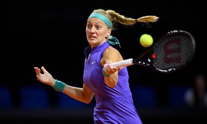 Petra Kvitova CZE Action Tennis Women Porsche Cup Porsche Tennis Grand Prix GP Stuttgart 2022 Porsche Arena 20 04 2022 DFL REGULATES PROHIBIT ANY USE OF PHOTOGRAPHS AS IMAGE SEQUENCES AND OR QUASI VIDEO Porsche Tennis Grand Prix GP Stuttgart 2022