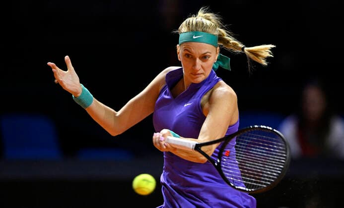 Petra Kvitova CZE Action Tennis Women Porsche Cup Porsche Tennis Grand Prix GP Stuttgart 2022 Porsche Arena 20 04 2022 DFL REGULATES PROHIBIT ANY USE OF PHOTOGRAPHS AS IMAGE SEQUENCES AND OR QUASI VIDEO Porsche Tennis Grand Prix GP Stuttgart 2022