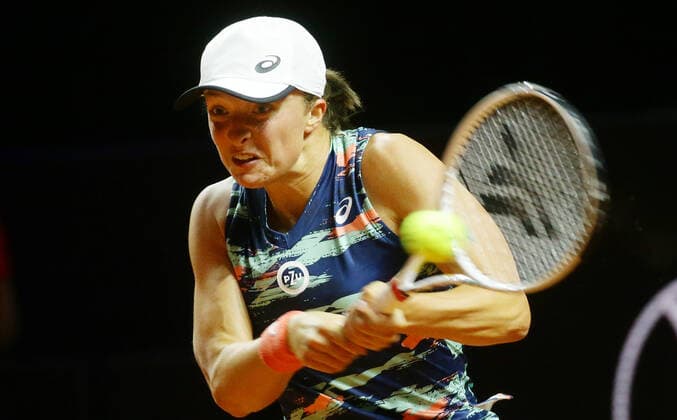 Stuttgart , Porsche Tennis Grand Prix , Iga Swiatek POL