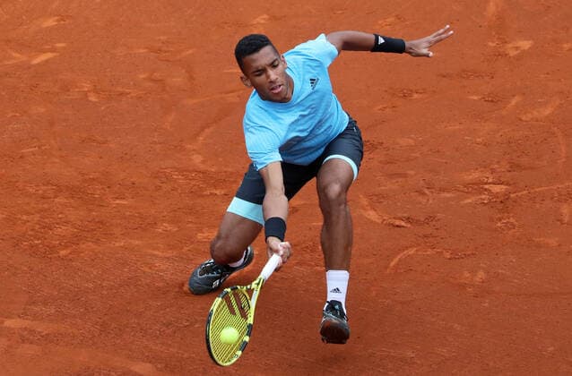 Barcelona Open Banc Sabadell 2022 - Day Three Felix Auger Aliassime during the match against Carlos Taberner, corresponding to the Barcelona Open Banc Sabadell tennis tournament, 69th Conde de Godo Trophy, in Barcelona, on 20th April 2022. Barcelona Barcelona Spain  Copyright: xUrbanandsportx originalFilename:urbanandsport-barcelon220420_npYtn.jpg